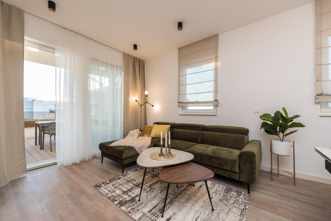 Sky Luxury Penthouse Apartament *